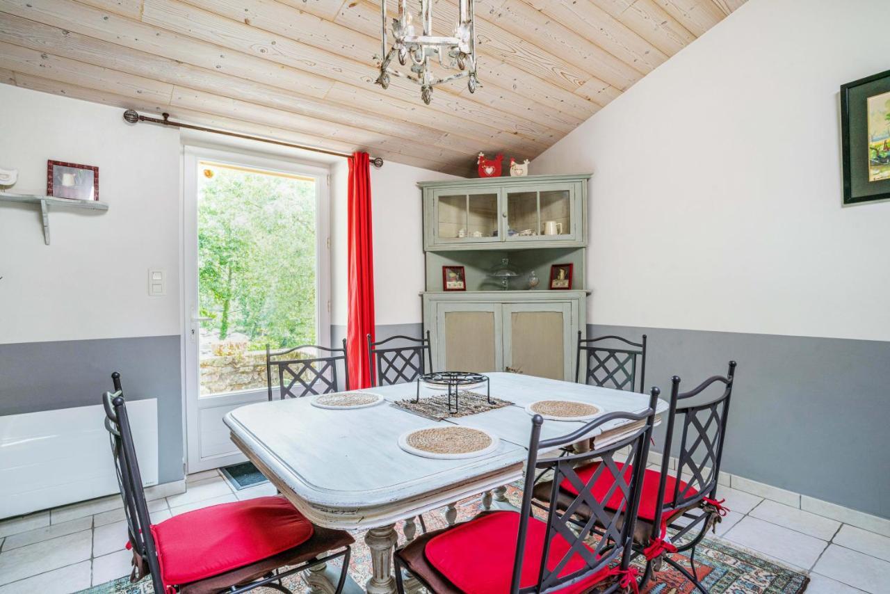 Le Moulin De Pilet Villa Mortagne-sur-Sevre ภายนอก รูปภาพ
