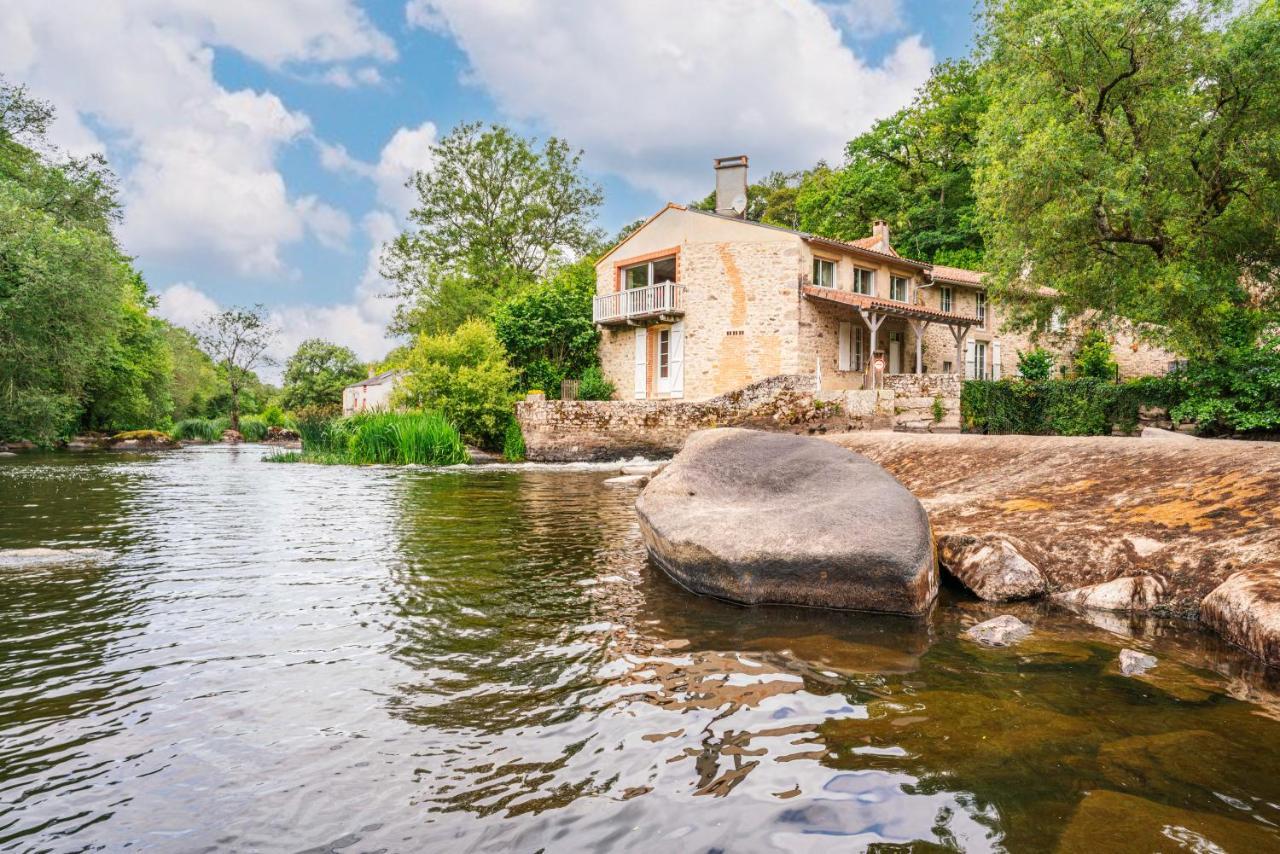 Le Moulin De Pilet Villa Mortagne-sur-Sevre ภายนอก รูปภาพ