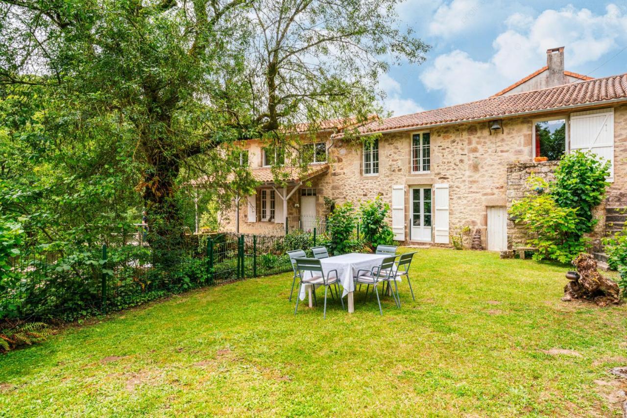 Le Moulin De Pilet Villa Mortagne-sur-Sevre ภายนอก รูปภาพ